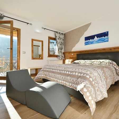 Ferienwohnung Lo Metcho Dou Bino Antey-Saint-André Exterior foto